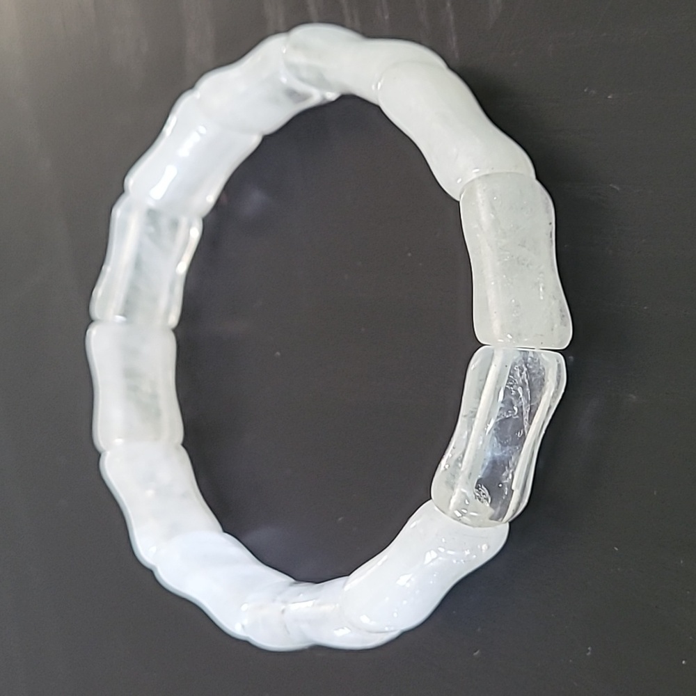 Quartz Stretch Beaded Bangle - Picture 3 of 8